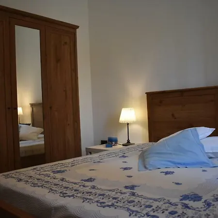 Gorgo Rinaldi - Locazioni Brevi *